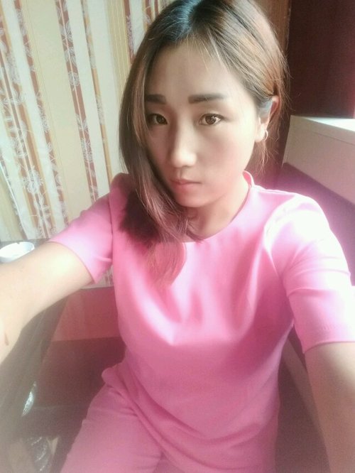 没有绿色的红花女的照片_我在找你-完全免费的相亲交友聊天平台!